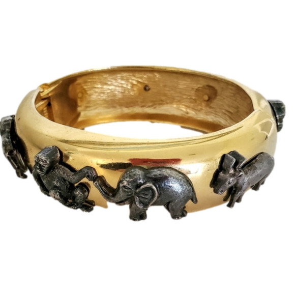 2/$35 Sale Fun Zoo Animal Bangle Bracelet Gold tone - Picture 1 of 11